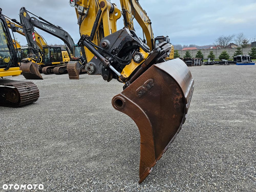 Caterpillar 325 FL CR - 8