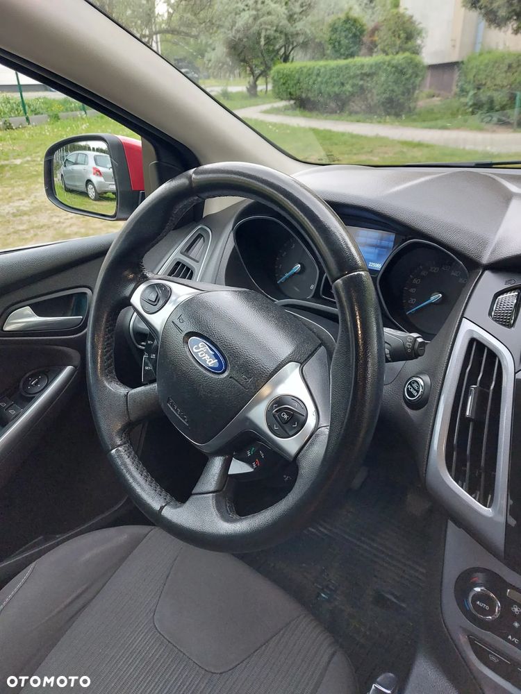 Ford Focus 1.6 EcoBoost Titanium - 17