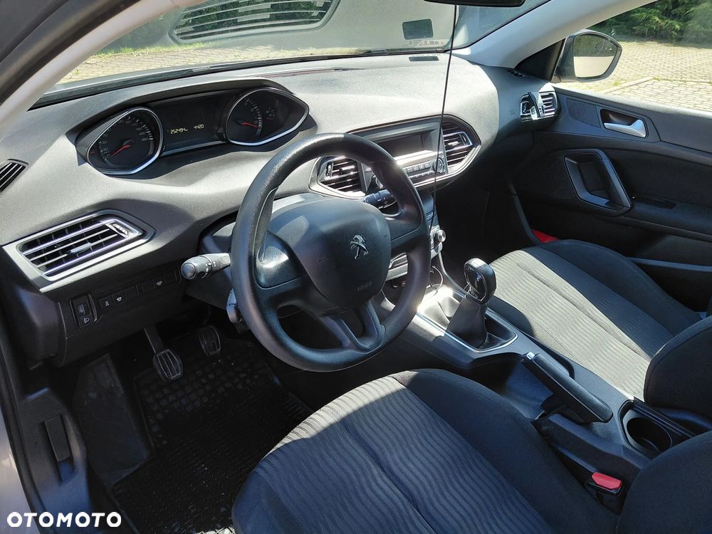 Peugeot 308 1.2 PureTech Access S&S - 7