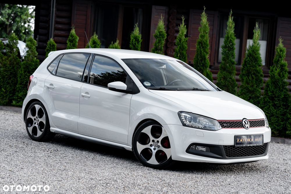 Volkswagen Polo - 6
