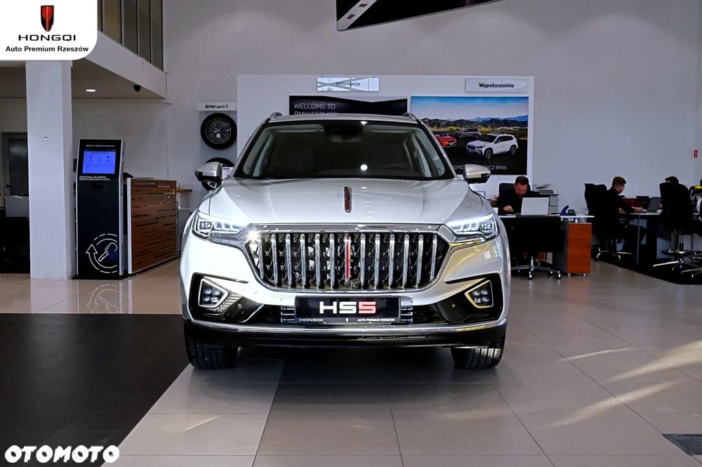 Hongqi HS5 - 2