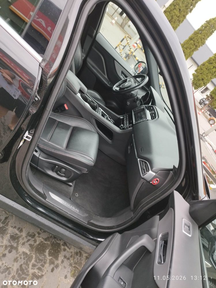 Jaguar F-Pace 20d AWD Prestige - 9