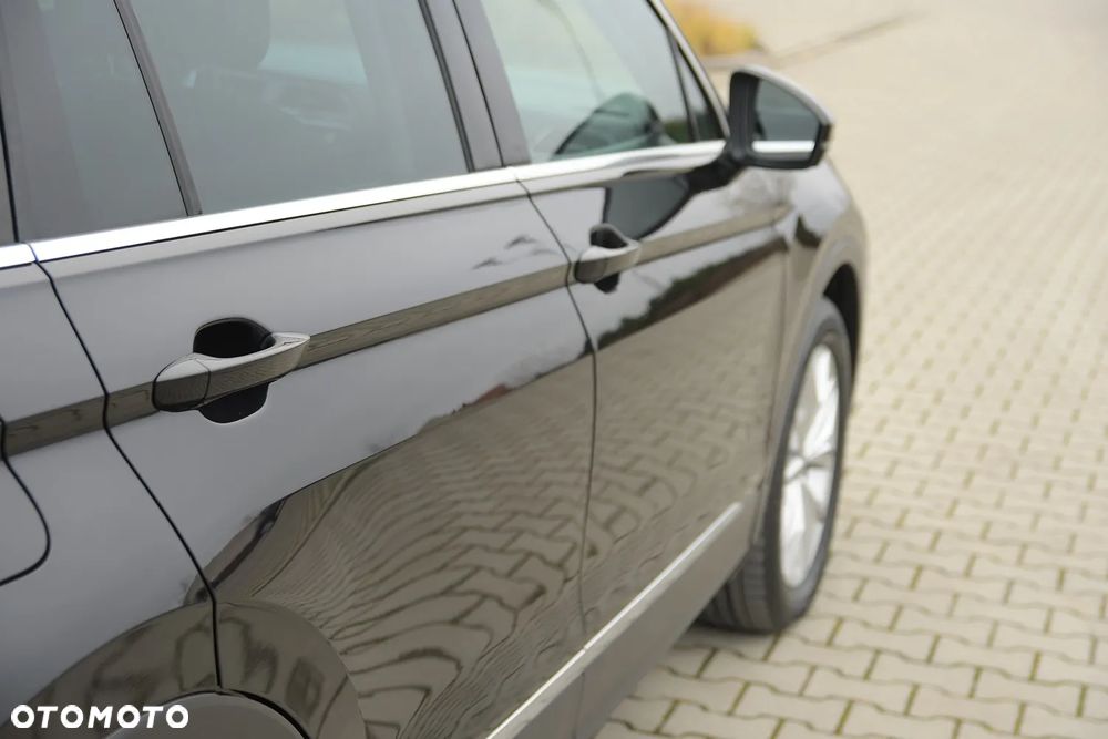 Volkswagen Tiguan - 14