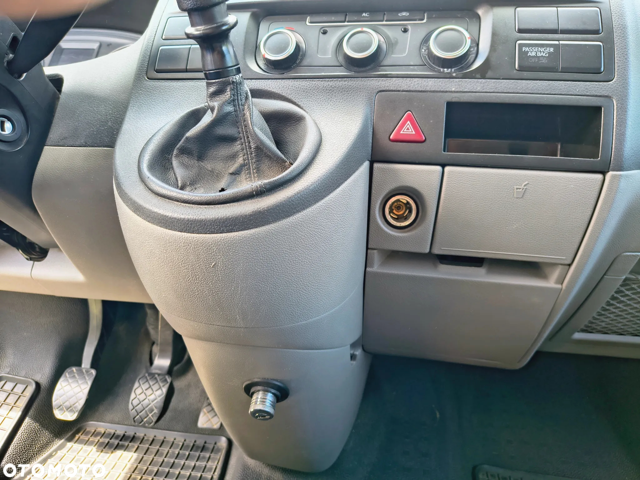 Volkswagen Transporter T5 - 17
