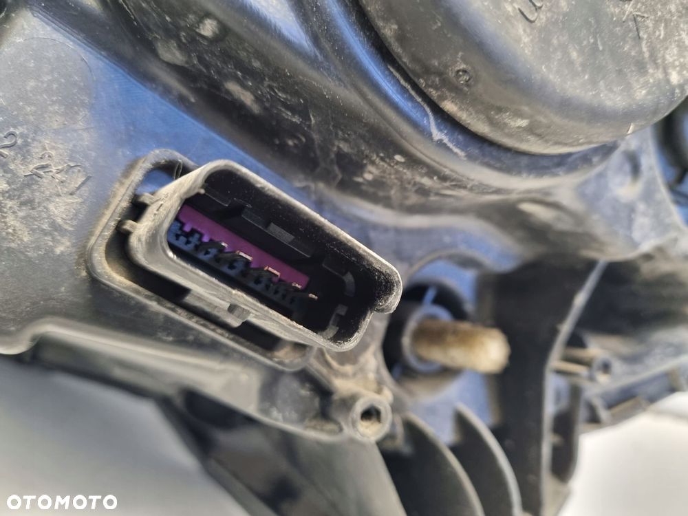 LAMPA PRAWA Renault Captur I 17-19r LIFT PRZEDNIA PRAWY PRZÓD 260100653R - 11