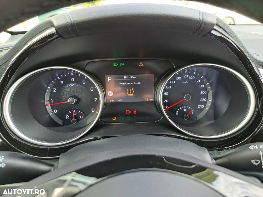 Kia XCeed - 13
