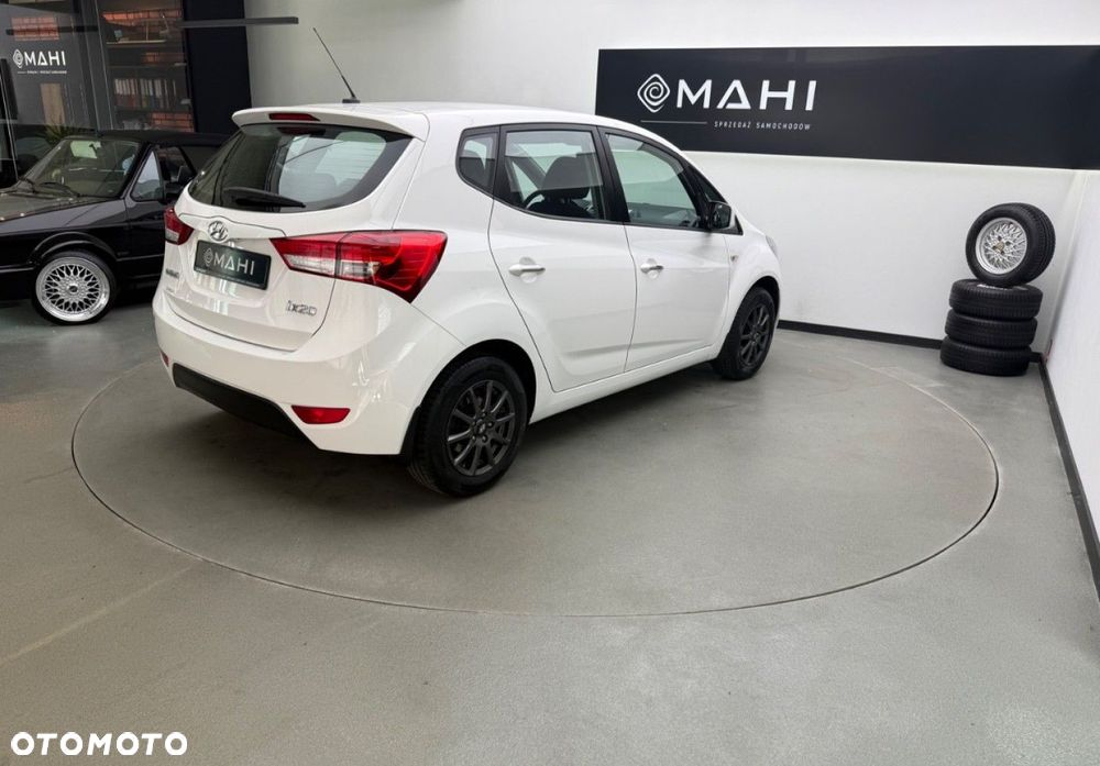 Hyundai ix20 1.4 Classic - 12
