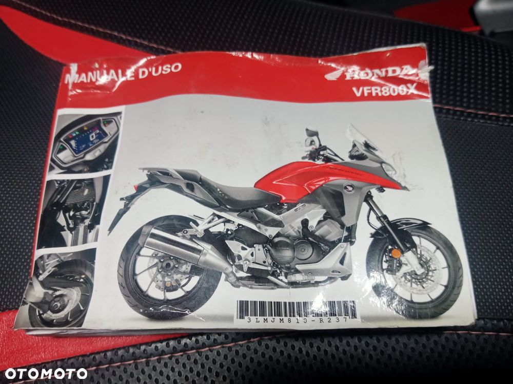 Honda VFR - 15