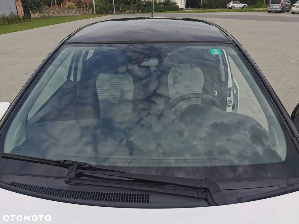Toyota Yaris - 27