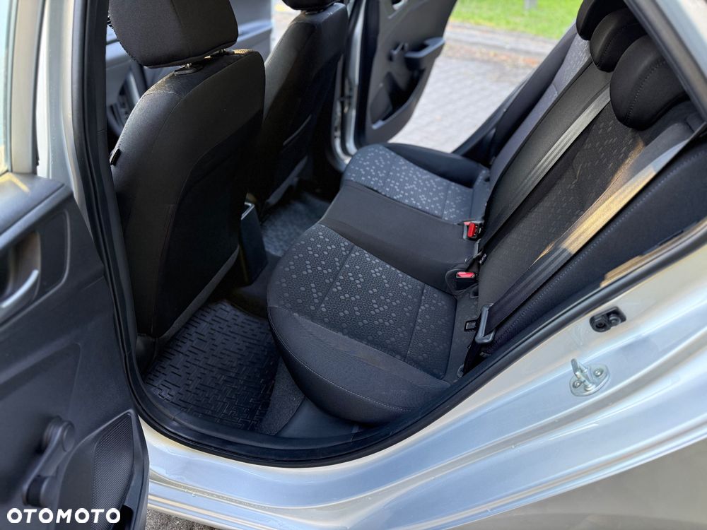 Hyundai i20 1.2 GET - 10