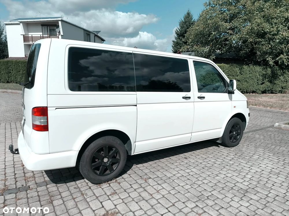 Volkswagen Transporter - 3