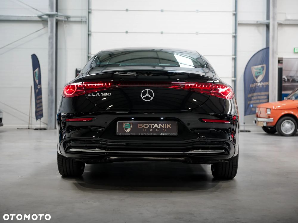 Mercedes-Benz CLA - 9