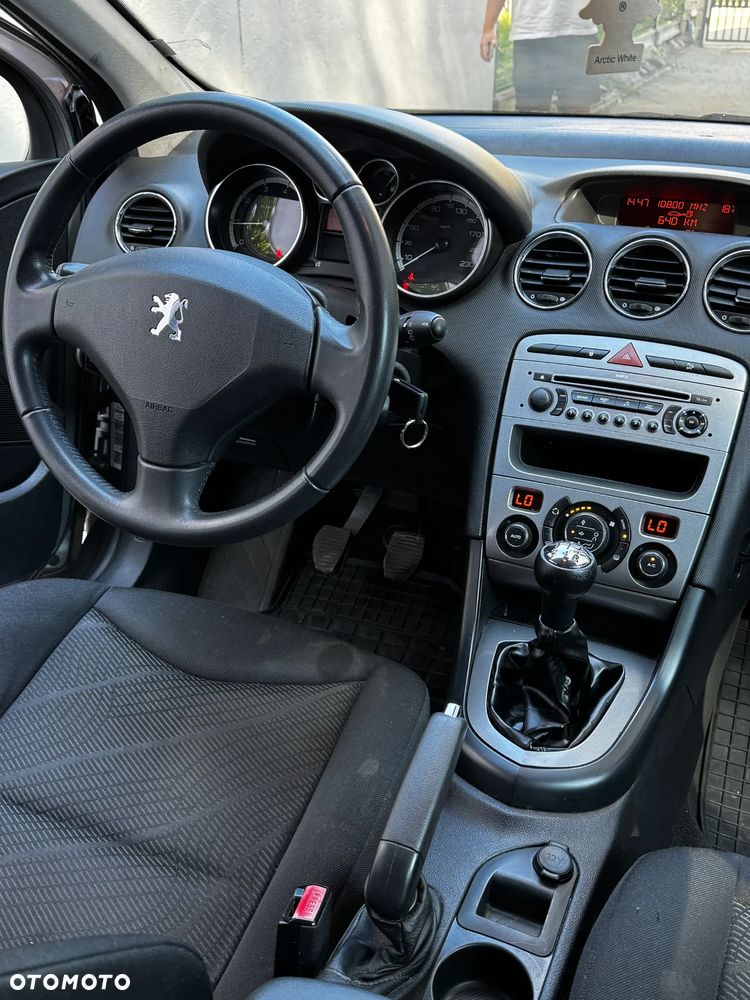 Peugeot 308 - 5