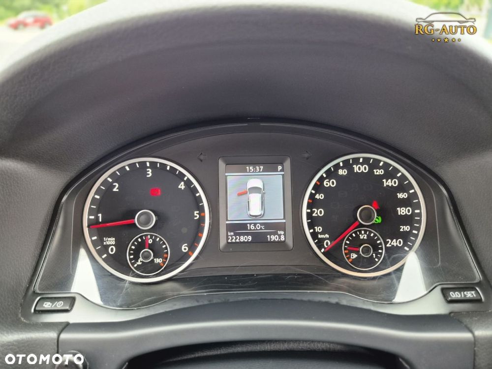 Volkswagen Tiguan - 35