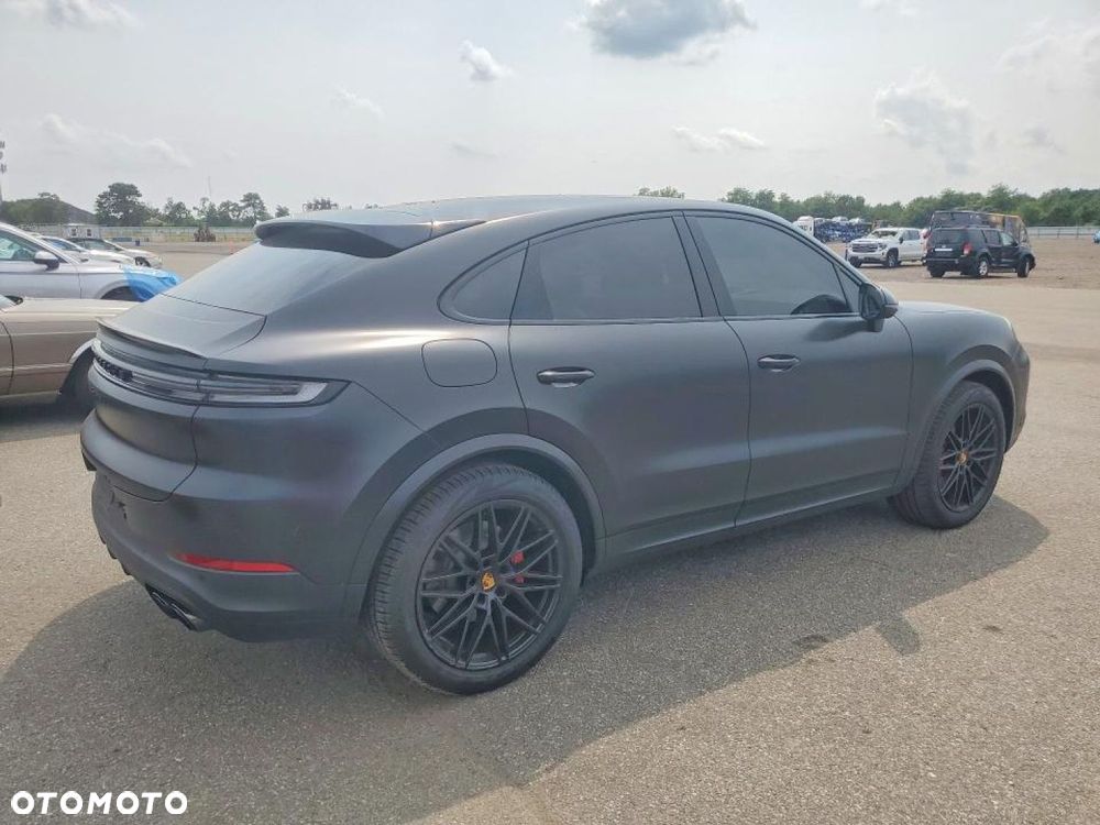 Porsche Cayenne - 5