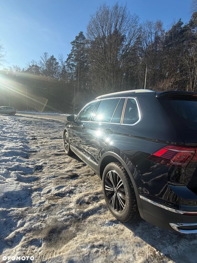 Volkswagen Tiguan 1.5 TSI EVO Elegance DSG - 23