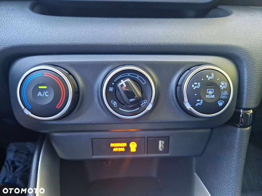 Toyota Yaris - 20