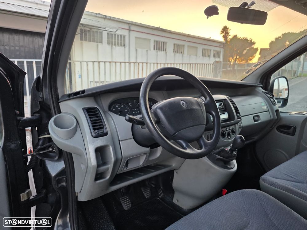 Renault Trafic 1.9 dCi L1H1 1T 100 9L - 9