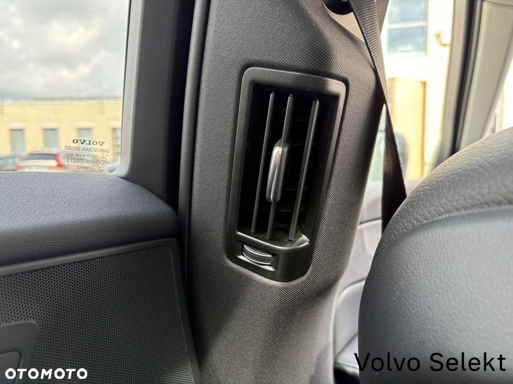 Volvo XC 60 - 24