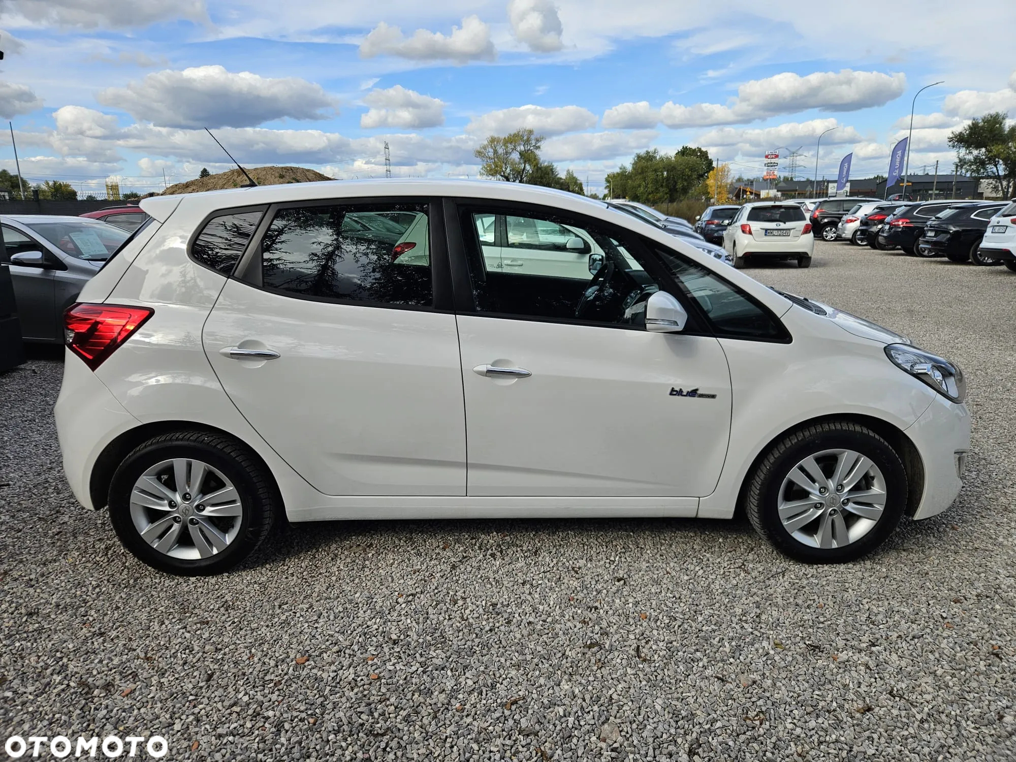 Hyundai ix20 1.6 CRDi blue Style - 12