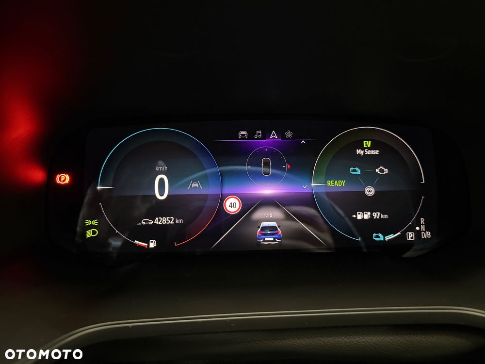 Renault Captur E-TECH 160 INTENS - 24