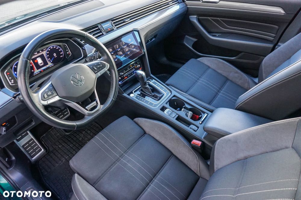 Volkswagen Passat - 24