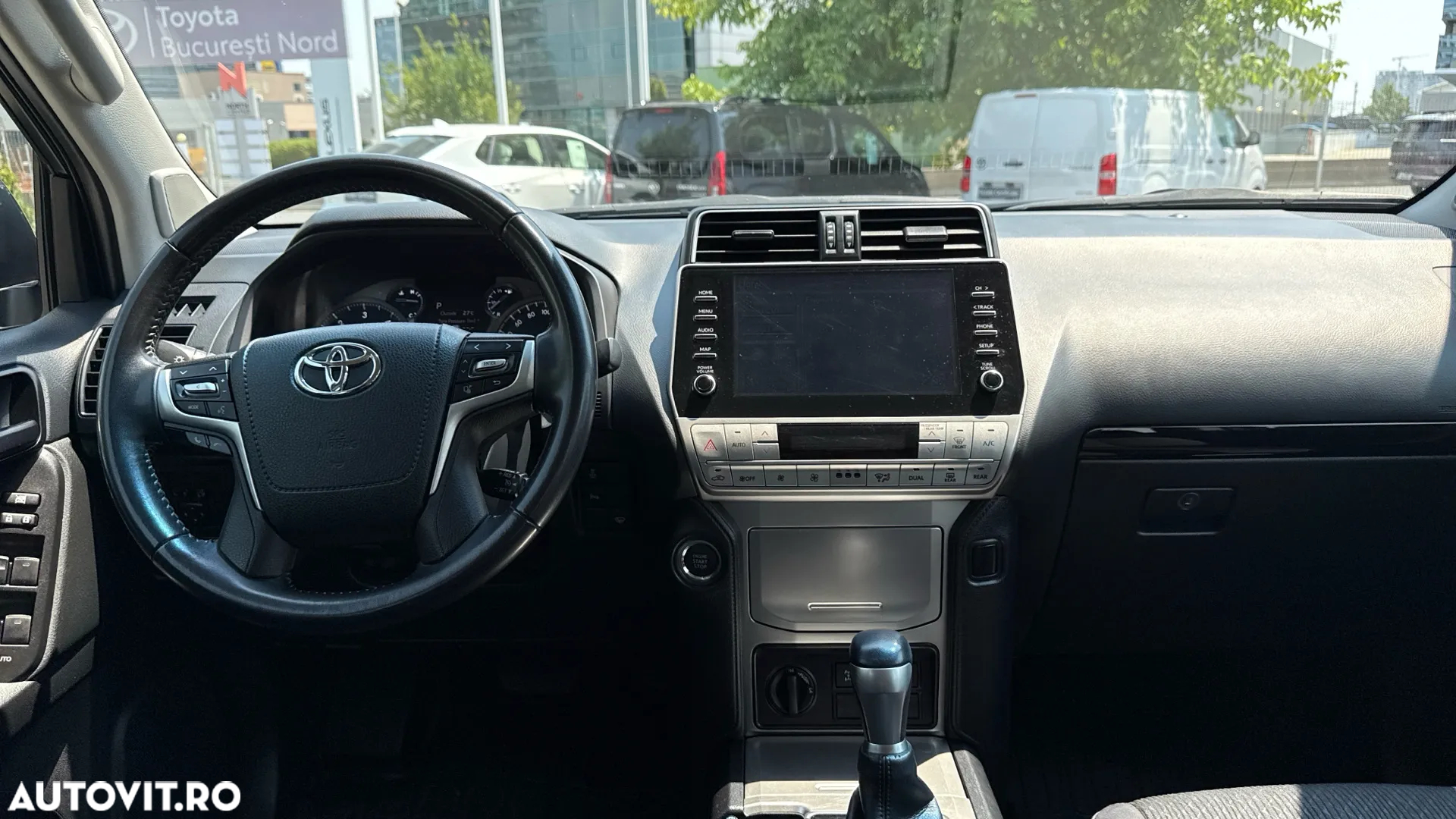 Toyota Land Cruiser - 6