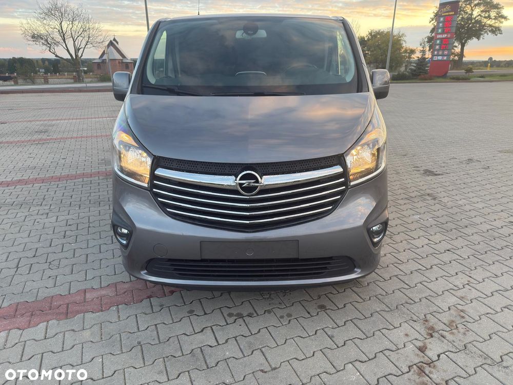 Opel Vivaro - 6
