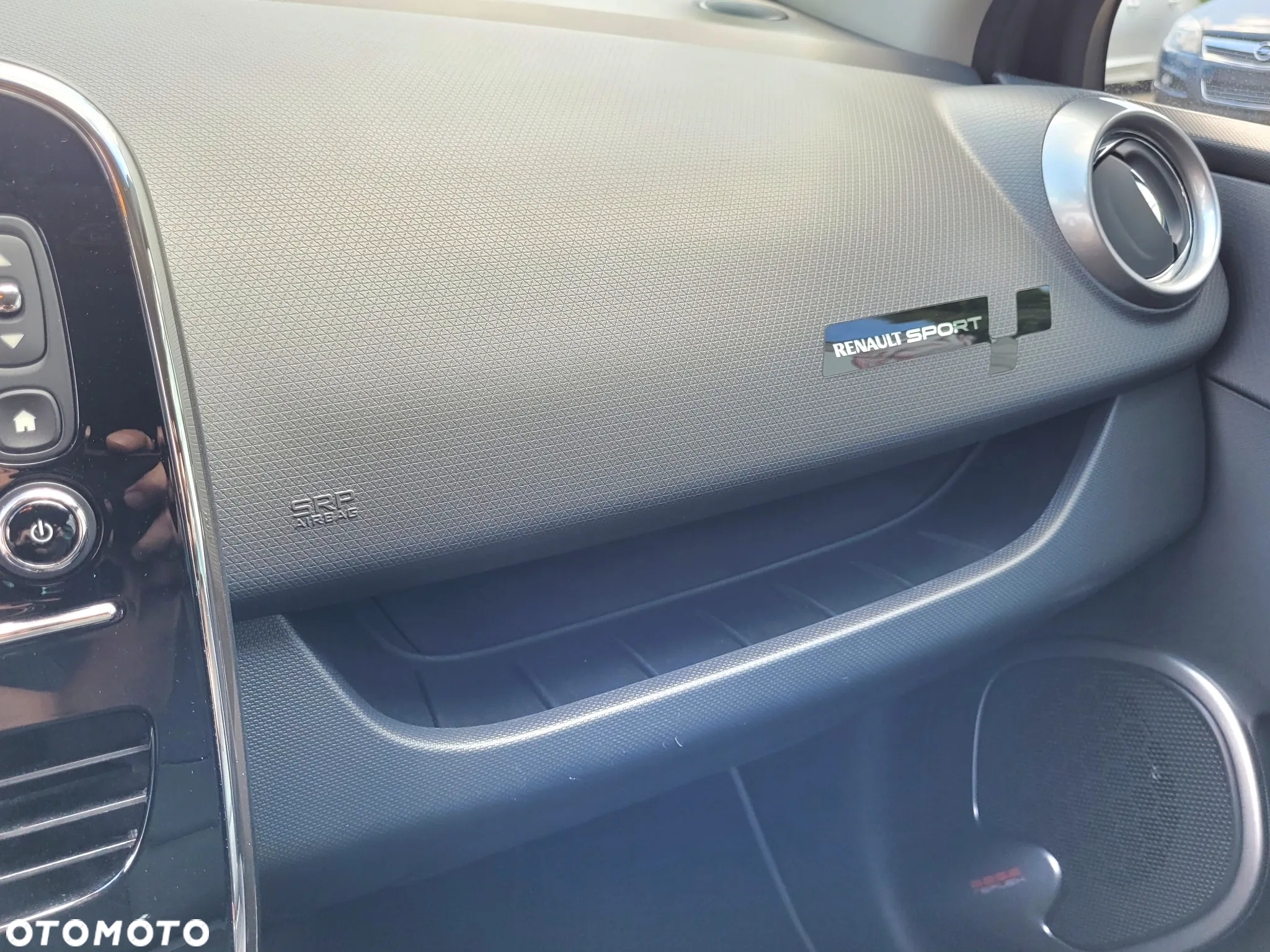 Renault Clio TCe 120 EDC GT - 25