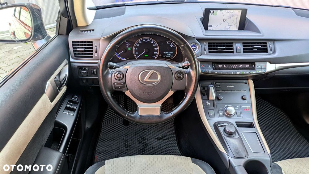 Lexus CT 200h Elegance EU6 - 15