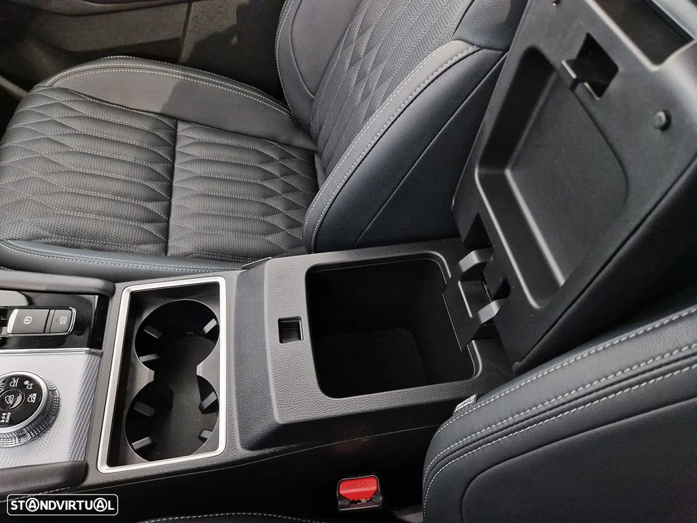 Mitsubishi Outlander 2.4 PHEV Instyle - 59