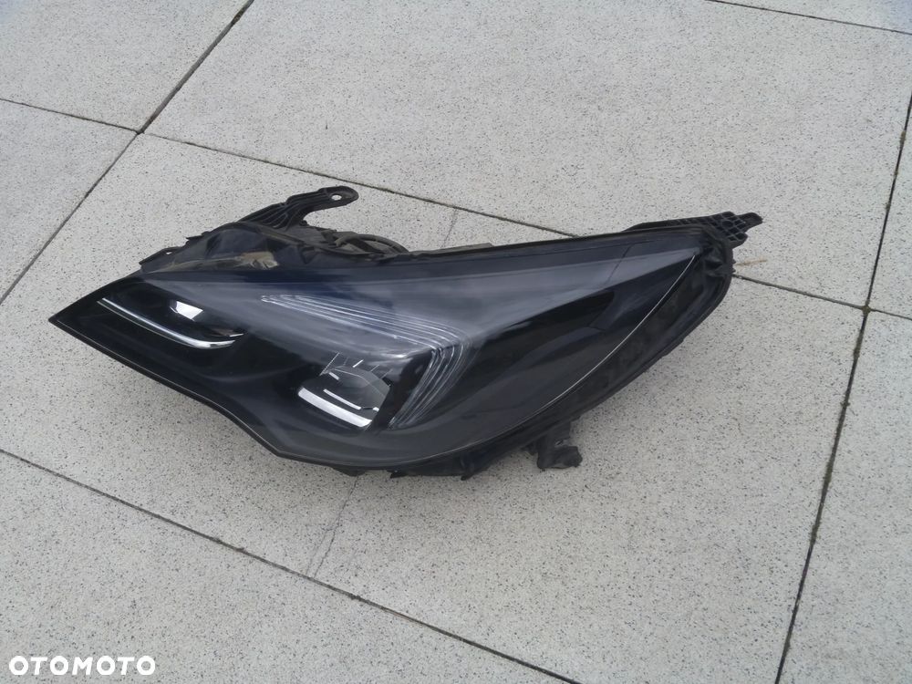 OPEL ASTRA V K REFLEKTOR FULL LED LEWY IGŁA 39195688 - 2