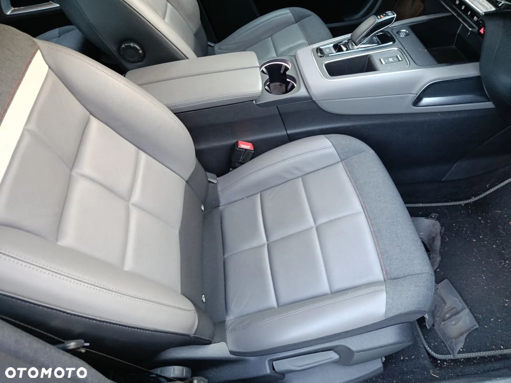 Citroën C5 Aircross 1.6 PHEV Shine EAT8 - 7