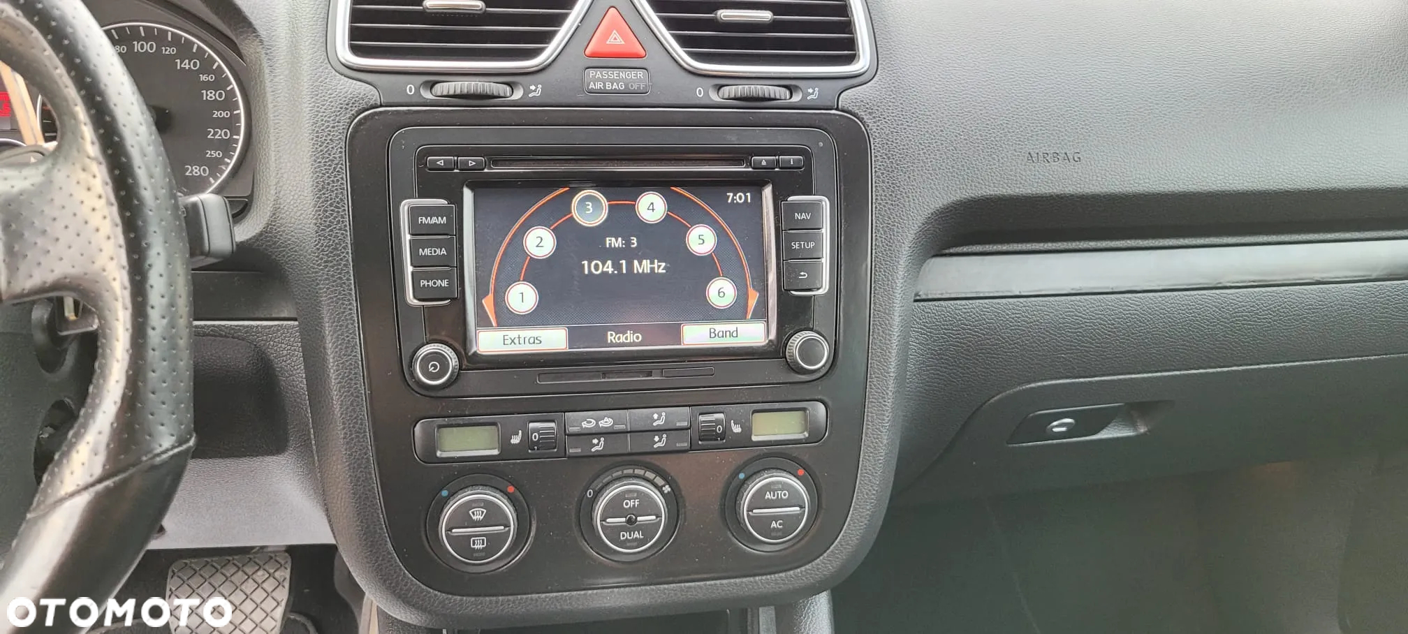 Volkswagen Scirocco 2.0 TSI DSG - 11