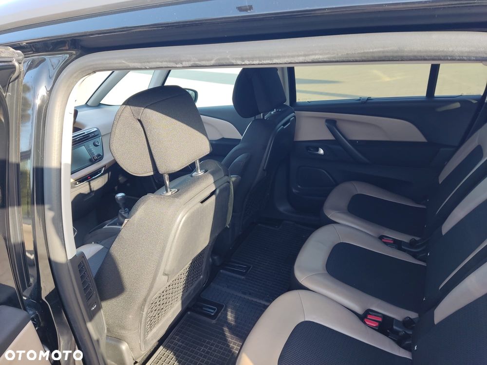 Citroën C4 Picasso - 17