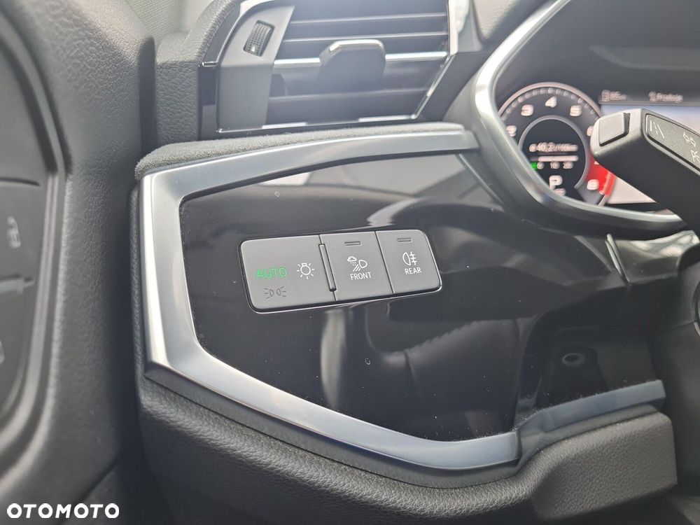 Audi Q3 35 TFSI mHEV S-Line S tronic - 14