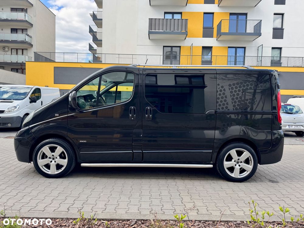 Opel Vivaro - 11