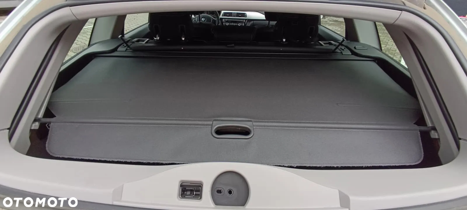 BMW Seria 3 318d - 24