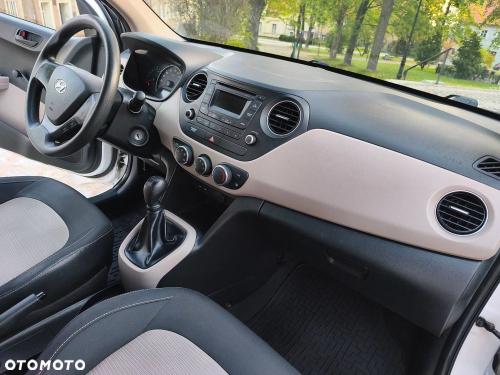 Hyundai i10 - 23