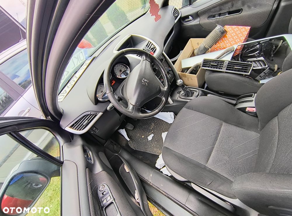 Peugeot 207 - 4