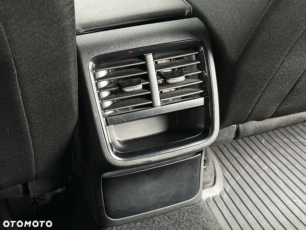 Skoda Octavia 2.0 TSI 4x4 Sportline DSG - 32