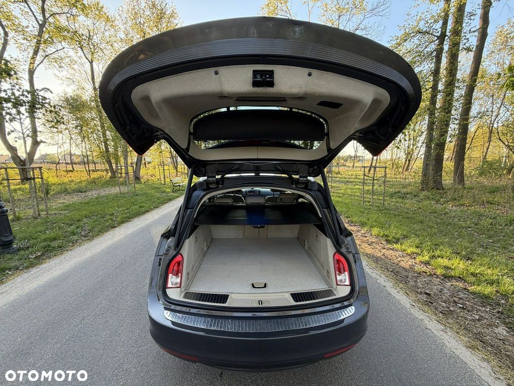 Opel Insignia - 24