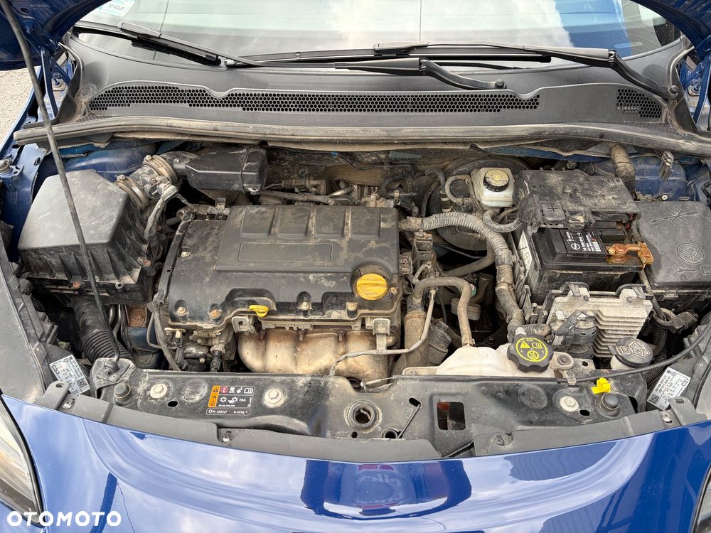 Opel Corsa 1.4 Enjoy - 19