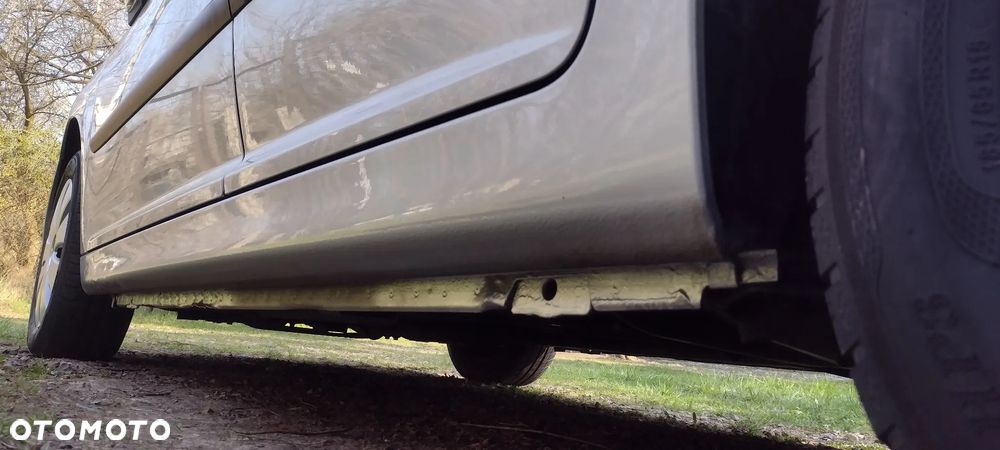 Peugeot 207 1.4 16V Trendy - 29