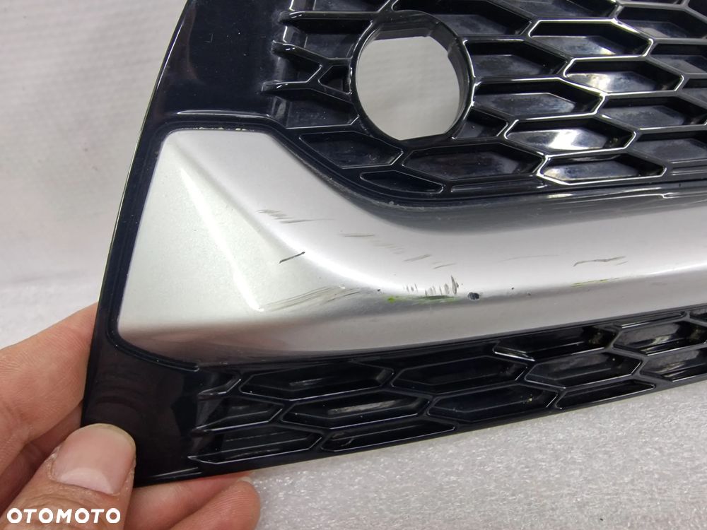 NISSAN QASHQAI J11 LIFT 17- PRAWA KRATKA BOCZNA ZDERZAKA PRZEDNIEGO PRZÓD , NR 62256HV20A , NR AUKCJI A/4 - 6