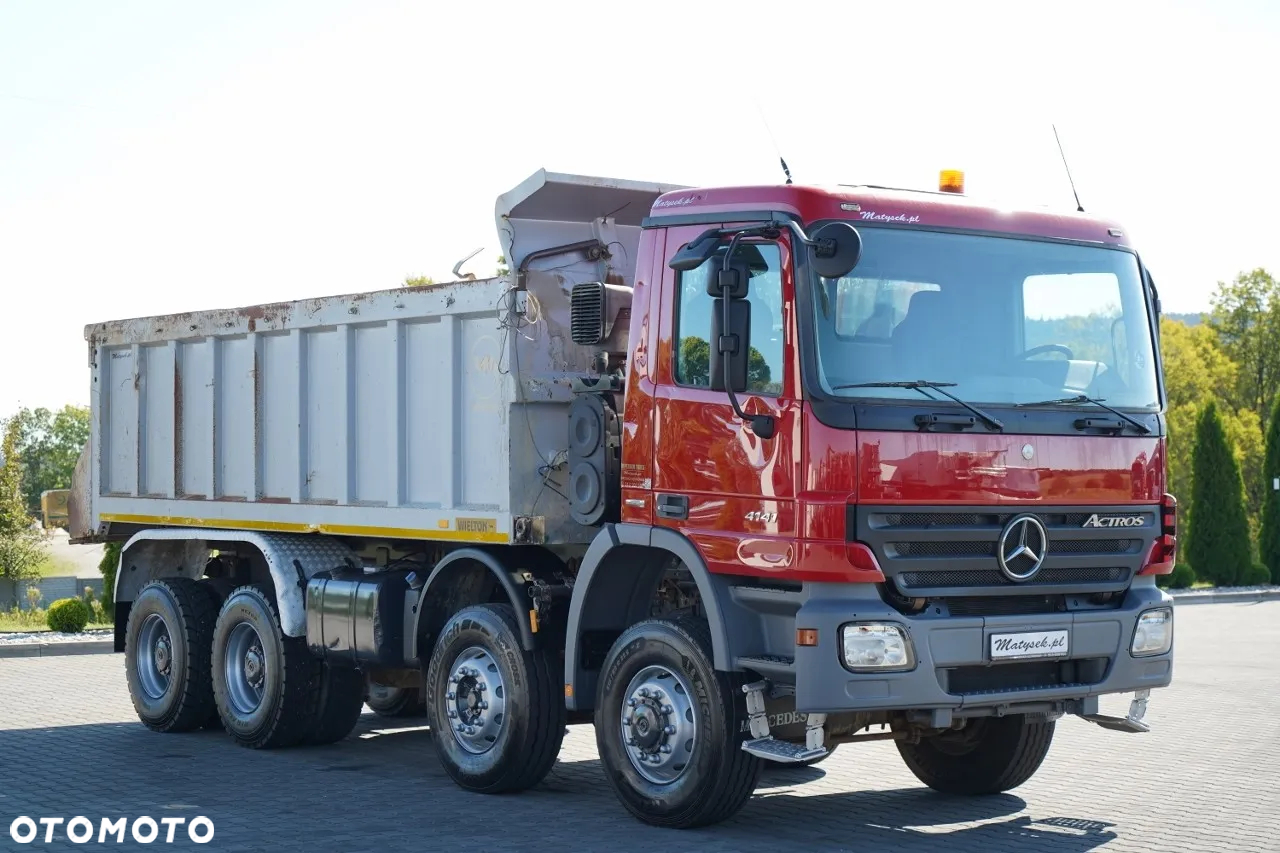 Mercedes-Benz ACTROS 4141 / 8X6 / WYWROTKA TYLNOZSYPOWA / WIELTON / EPS + SPRZĘGŁO / OPONY 100% - 12