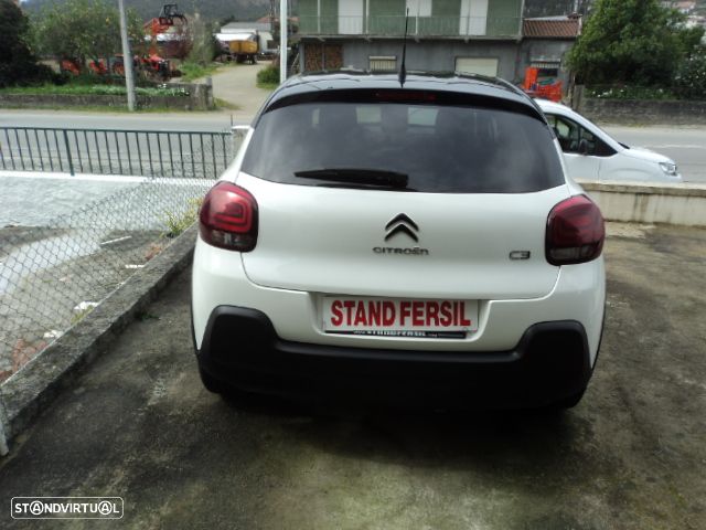 Citroën C3 1.2 PureTech Shine - 6