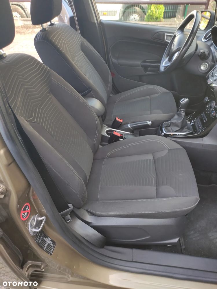 Ford Fiesta 1.0 EcoBoost STart-Stop Titanium - 9