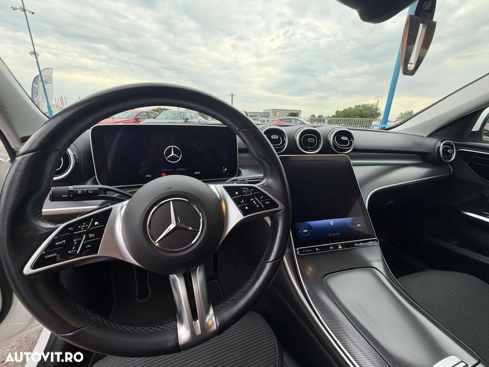 Mercedes-Benz C - 13
