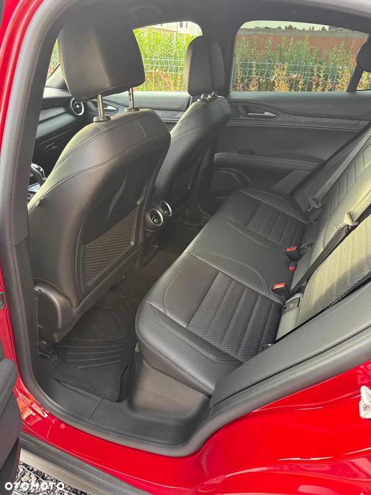 Alfa Romeo Stelvio 2.0 Turbo Sprint Q4 - 8
